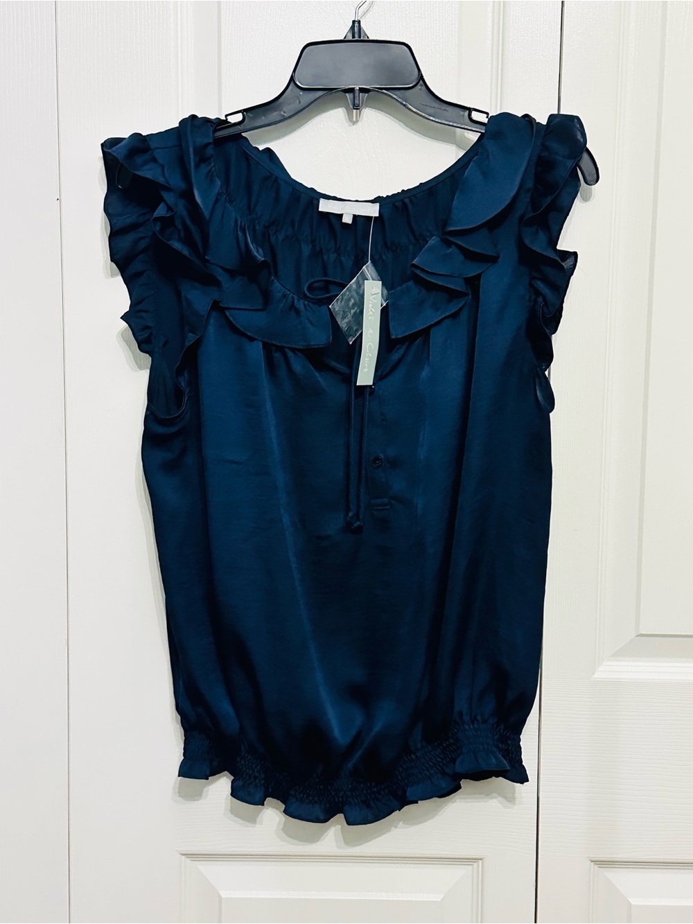Violet & Claire Women’s XL True Navy Satin Ruffle Blouse NWT